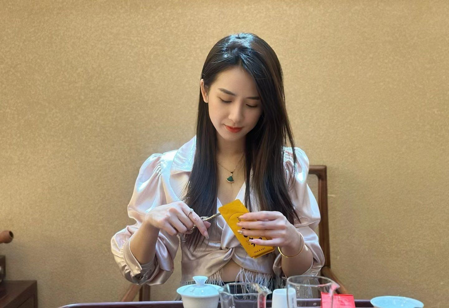 深圳品茶海选经纪人_深圳品茶海选经纪人是谁 深圳品茶海选经纪人_深圳品茶海选经纪人是谁