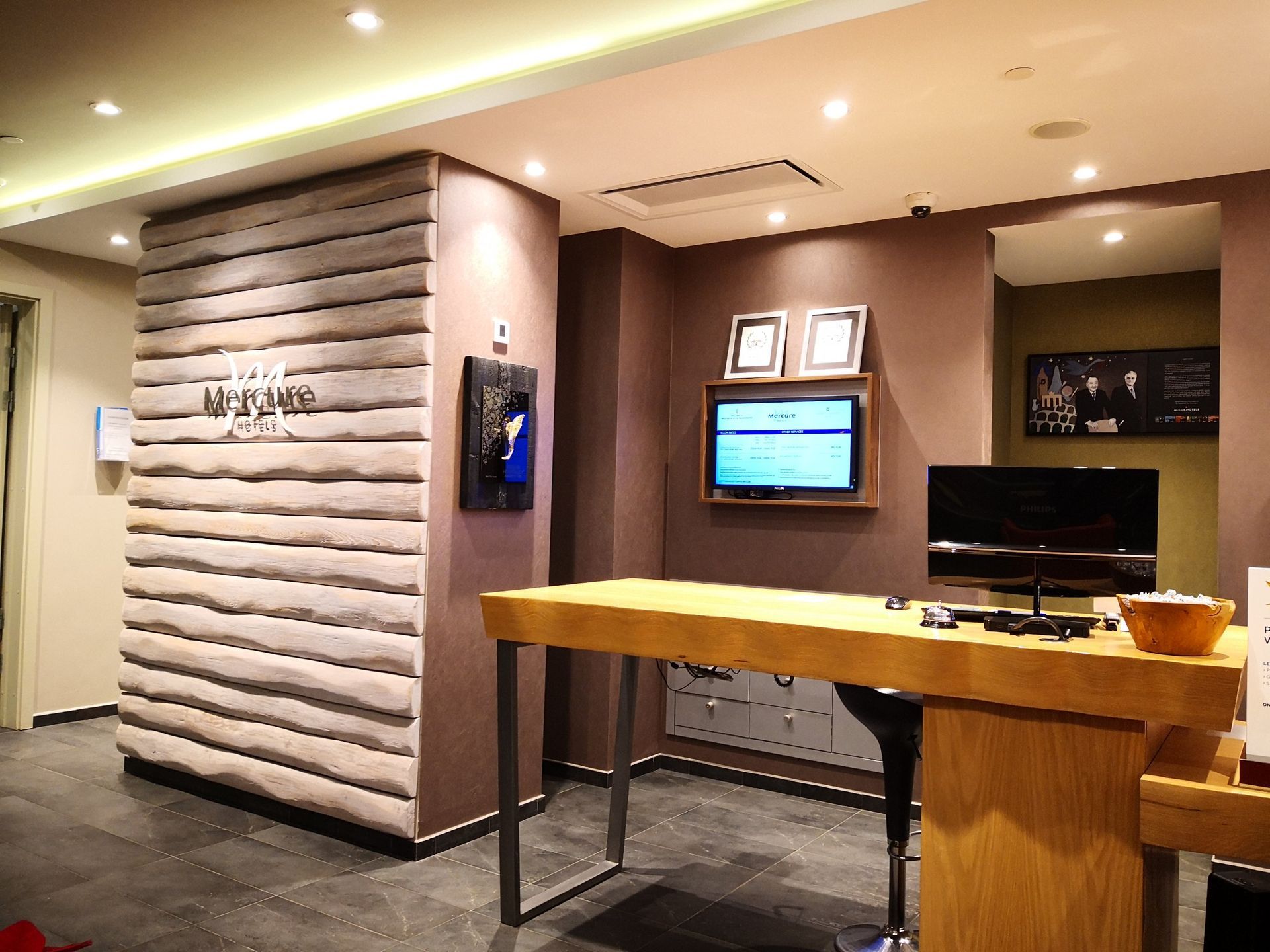 上海魔都高端服务工作室_上海魔都高端服务工作室招聘